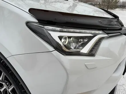 Toyota RAV4 2018 года за 13 000 000 тг. в Актобе – фото 12