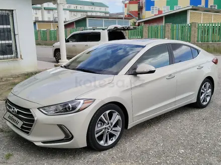 Hyundai Elantra 2017 года за 5 250 000 тг. в Атырау – фото 2