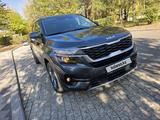 Kia Seltos 2022 годаүшін9 200 000 тг. в Караганда – фото 2