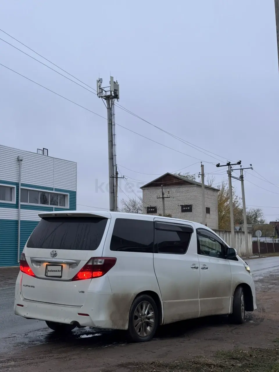 Toyota Alphard, 2008