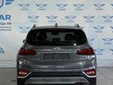 Hyundai Santa Fe 2019 года за 13 800 000 тг. в Талдыкорган – фото 3