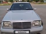 Mercedes-Benz E 200 1993 годаүшін1 750 000 тг. в Алматы – фото 2