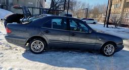 Mercedes-Benz E 200 1996 годаfor2 700 000 тг. в Талдыкорган – фото 2