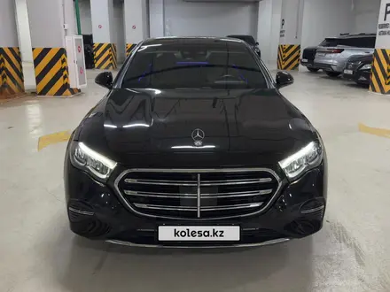 Mercedes-Benz E 300 2025 года за 35 000 000 тг. в Астана – фото 2