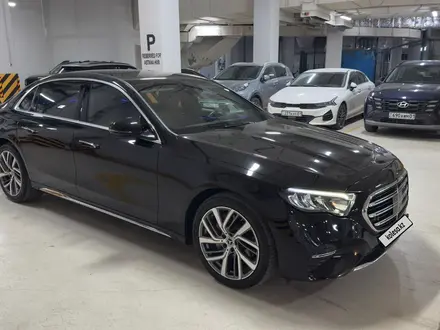 Mercedes-Benz E 300 2025 года за 35 000 000 тг. в Астана – фото 4