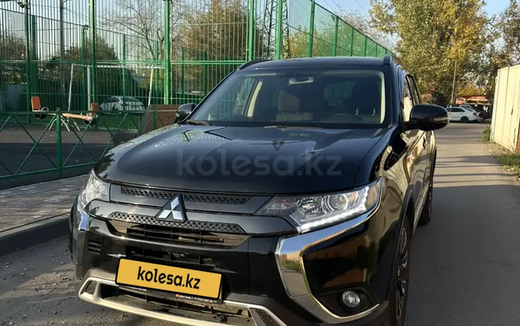 Mitsubishi Outlander 2021 годаүшін12 500 000 тг. в Алматы