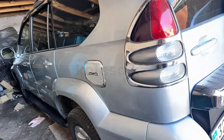 Toyota Land Cruiser Prado 2006 года за 11 500 000 тг. в Караганда