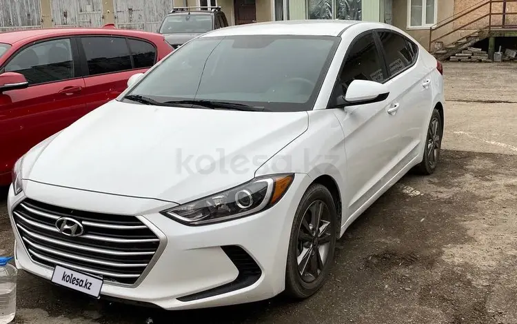 Hyundai Elantra 2017 годаfor6 000 000 тг. в Алматы