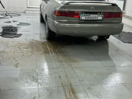 Toyota Camry 2000 года за 3 250 000 тг. в Тараз – фото 6