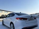 Kia K5 2017 годаfor7 800 000 тг. в Алматы – фото 4