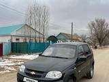 Chevrolet Niva 2012 годаfor2 600 000 тг. в Актобе – фото 3