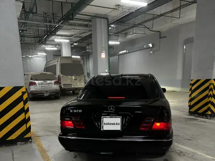 Mercedes-Benz E 320 2001 года за 4 500 000 тг. в Астана – фото 3