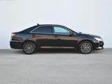 Toyota Camry 2016 годаүшін8 800 000 тг. в Атырау – фото 4