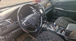 Toyota Camry 2015 года за 11 500 000 тг. в Астана – фото 3