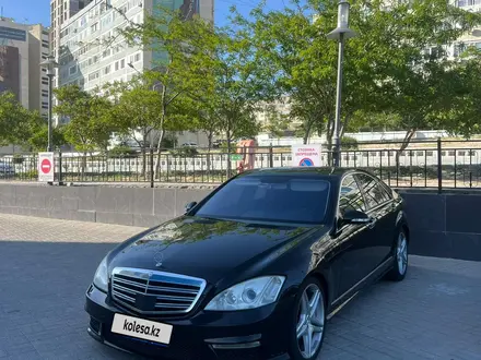 Mercedes-Benz S 350 2005 года за 7 200 000 тг. в Актау