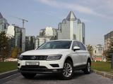 Volkswagen Tiguan 2018 года за 12 750 000 тг. в Алматы – фото 2