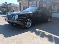 Mercedes-Benz E 320 1999 годаүшін4 500 000 тг. в Тараз