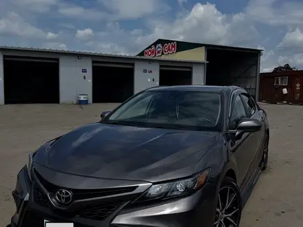 Toyota Camry 2021 года за 15 000 000 тг. в Костанай – фото 4
