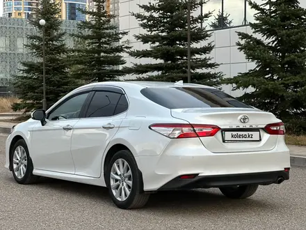 Toyota Camry 2020 года за 13 800 000 тг. в Караганда – фото 15