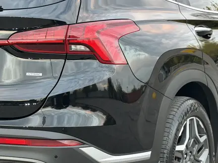 Hyundai Santa Fe 2023 года за 15 300 000 тг. в Алматы – фото 11