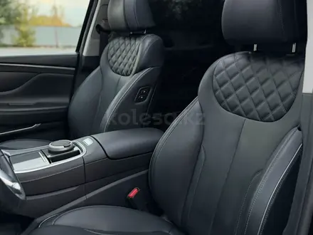 Hyundai Santa Fe 2023 года за 15 300 000 тг. в Алматы – фото 33