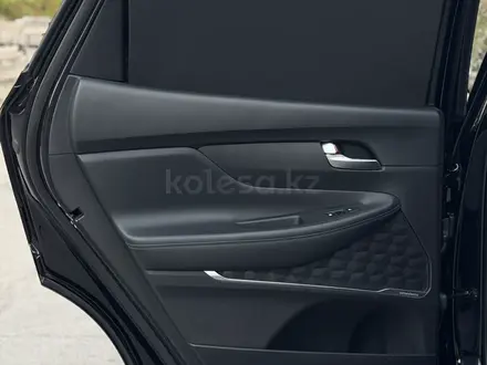 Hyundai Santa Fe 2023 года за 15 300 000 тг. в Алматы – фото 35
