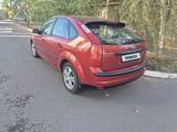 Ford Focus 2006 года за 2 790 000 тг. в Астана – фото 3