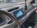 Toyota Camry 2002 года за 3 600 000 тг. в Семей – фото 12