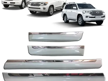 Молдинг на двери Land Cruiser 200 за 40 000 тг. в Шымкент