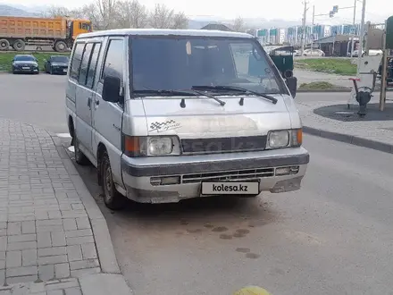 Mitsubishi L300 1994 года за 1 300 000 тг. в Алматы – фото 2