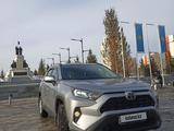Toyota RAV4 2021 года за 16 500 000 тг. в Усть-Каменогорск – фото 4