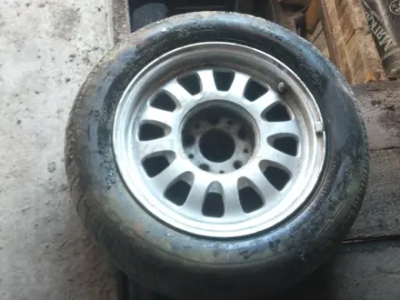 Один диск с шиной на запаску бмв за 20 000 тг. в Шымкент – фото 2