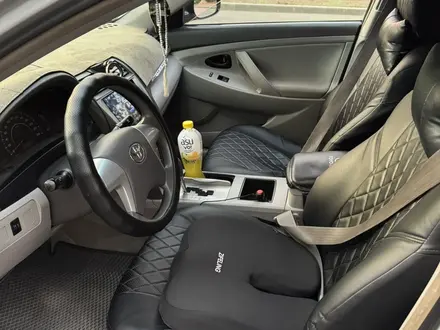 Toyota Camry 2007 года за 4 700 000 тг. в Караганда – фото 10
