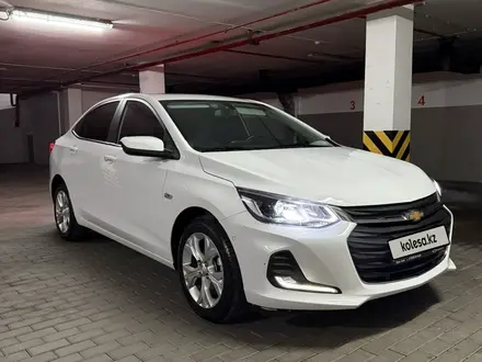 Chevrolet Onix 2023 года за 5 650 000 тг. в Шымкент