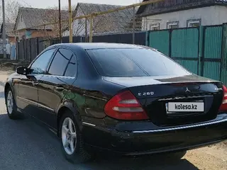 Mercedes-Benz E 280
