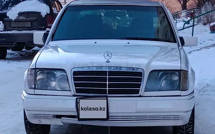 Mercedes-Benz E 200 1994 года за 1 200 000 тг. в Караганда