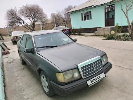 Mercedes-Benz E 230 1991 года за 650 000 тг. в Туркестан – фото 2