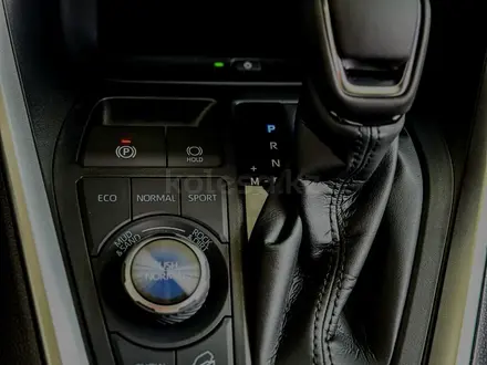 Toyota RAV4 Luxe+ 2025 года за 20 190 000 тг. в Усть-Каменогорск – фото 16