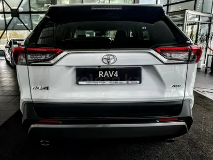 Toyota RAV4 Luxe+ 2025 года за 20 190 000 тг. в Усть-Каменогорск – фото 4