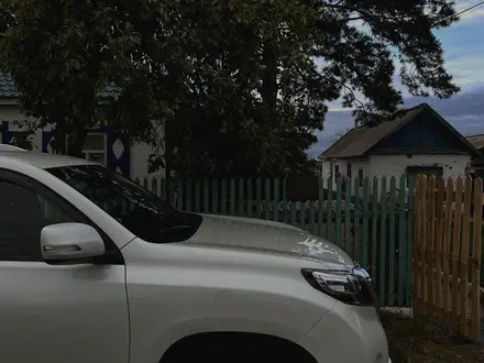 Toyota Land Cruiser Prado 2011 года за 18 800 000 тг. в Павлодар – фото 2