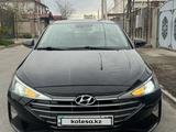 Hyundai Elantra 2019 годаүшін9 700 000 тг. в Шымкент