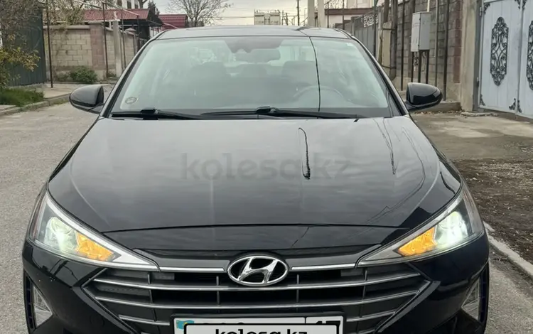 Hyundai Elantra 2019 года за 9 400 000 тг. в Шымкент