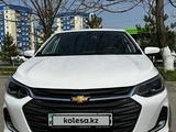 Chevrolet Onix 2023 годаfor8 000 000 тг. в Шымкент