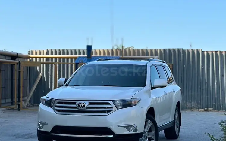 Toyota Highlander 2013 годаүшін9 700 000 тг. в Актау