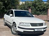 Volkswagen Passat 1998 годаfor1 500 000 тг. в Балхаш