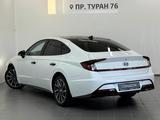 Hyundai Sonata Style 2021 годаүшін10 490 000 тг. в Астана – фото 2