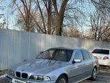 BMW 528 1997 года за 2 700 000 тг. в Алматы