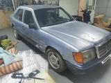 Mercedes-Benz E 230 1991 годаfor2 000 000 тг. в Шымкент – фото 2