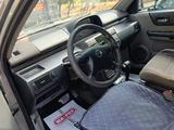 Nissan X-Trail 2002 годаүшін3 000 000 тг. в Есик – фото 2