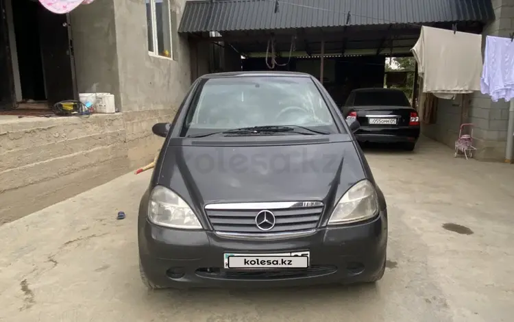 Mercedes-Benz A 160 1998 годаfor900 000 тг. в Алматы